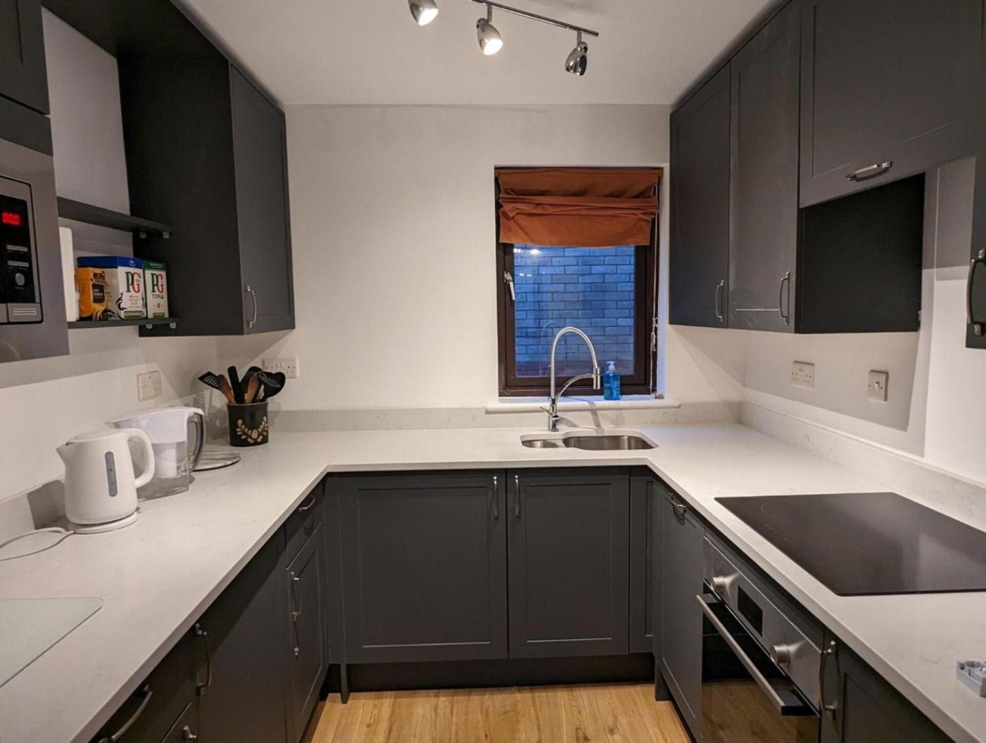 New Bright And Sunny Flat In Oxford City Centre Eksteriør billede