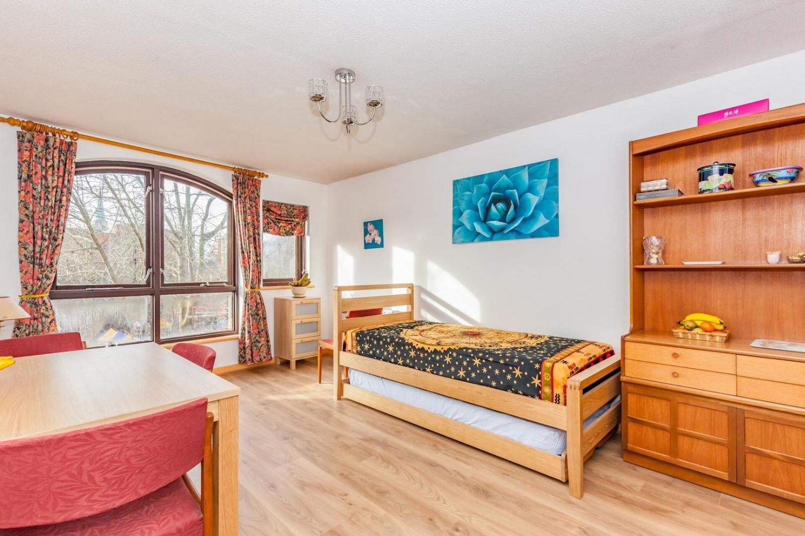 New Bright And Sunny Flat In Oxford City Centre Eksteriør billede